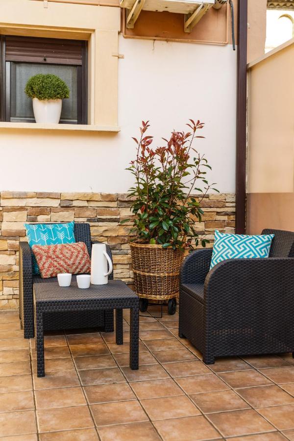 Casa Rural La Pinta- Sendaviva Y Bardenas Villafranca Eksteriør billede