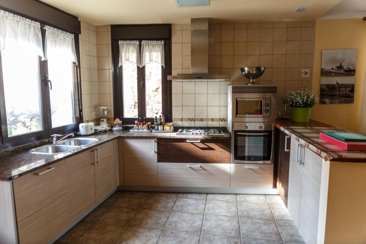 Casa Rural La Pinta- Sendaviva Y Bardenas Villafranca Eksteriør billede