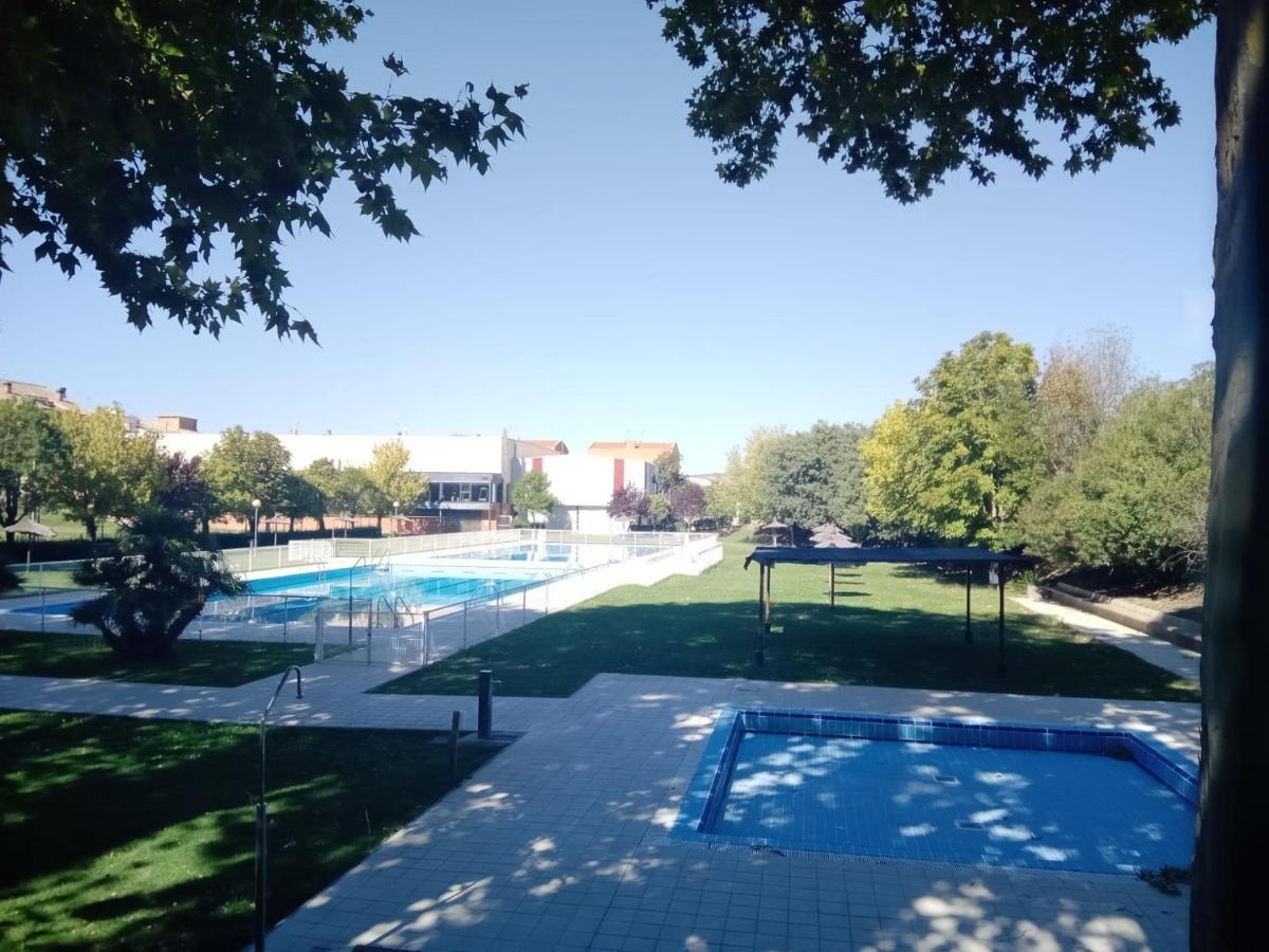 Casa Rural La Pinta- Sendaviva Y Bardenas Villafranca Eksteriør billede